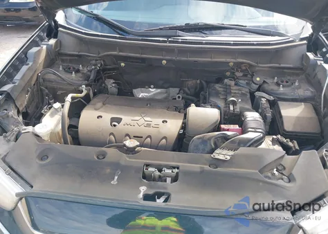 2017 Mitsubishi Outlander Sport 2.4 Sel z USA, uszkodzony, nr VIN JA4AP4AW1HZ069954